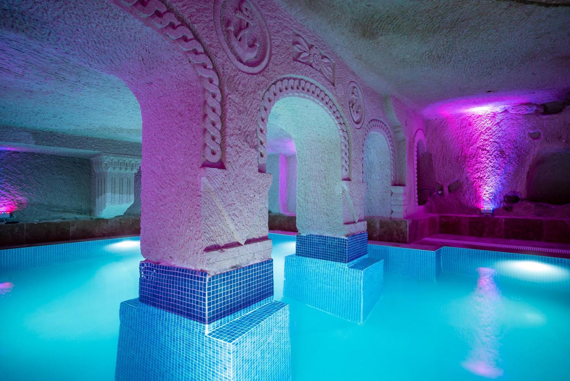 Hotel Cappadocia Inans Cave & Swimming Pool Hot Nevşehir Exterior foto